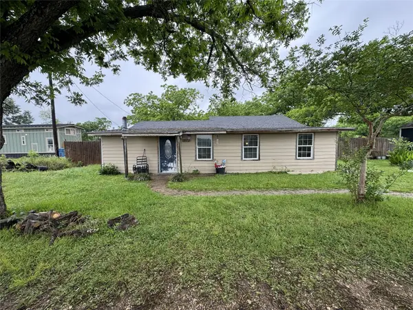 1875 County Road 3155, Dawson, TX 76639