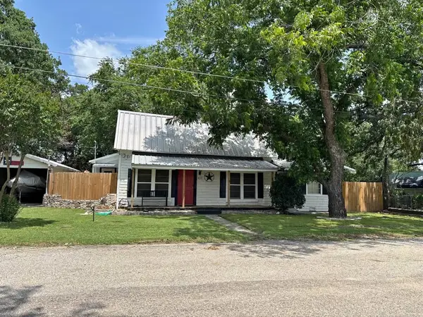 525 W Elm Street, Stephenville, TX 76401