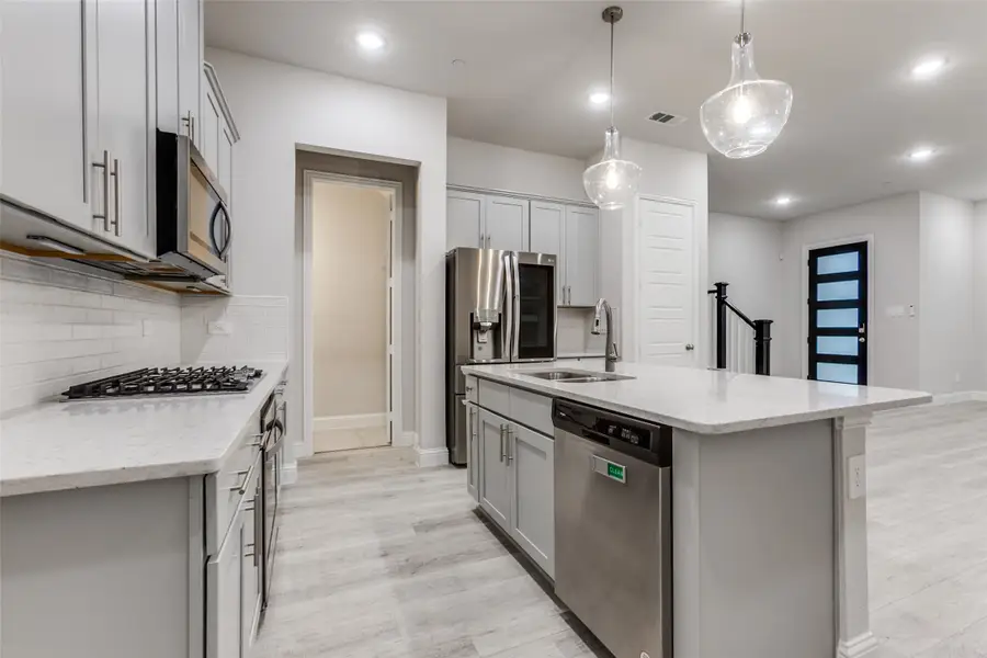 1888 Strand Street, Farmers Branch, TX 75234 - #3