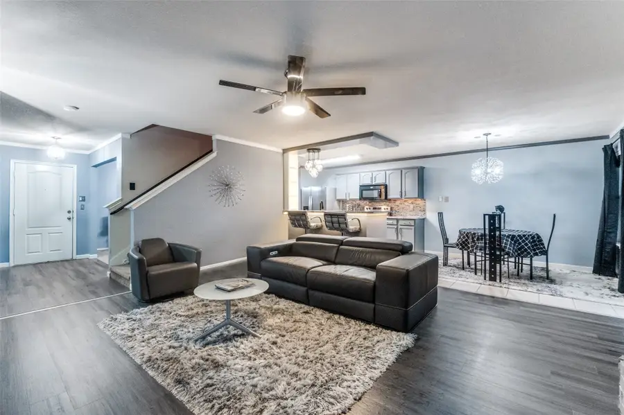 838 Smokey Oak Street, Lancaster, TX 75146 - #2
