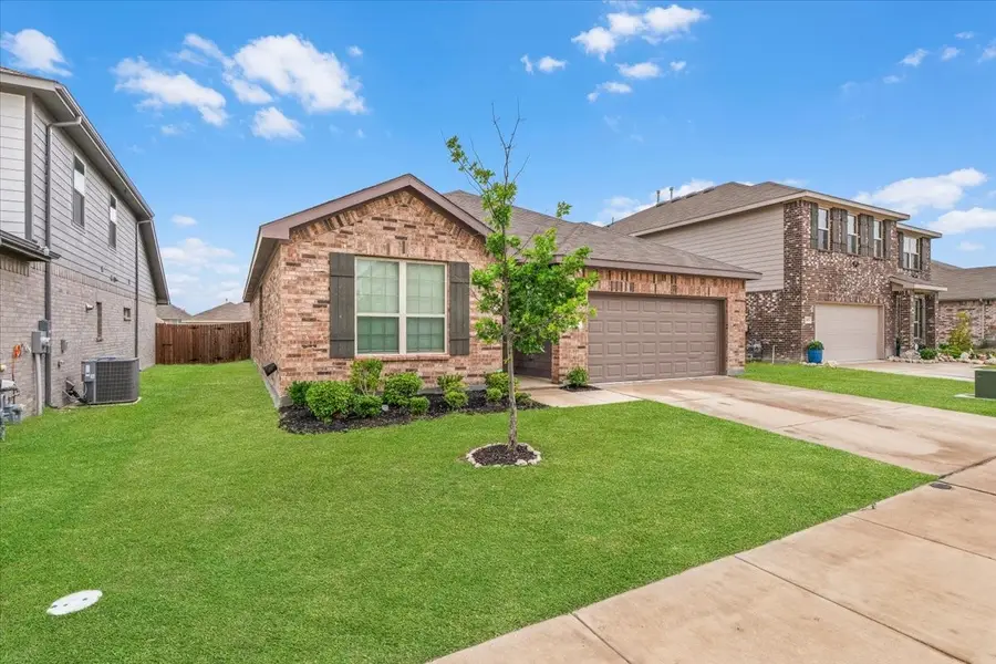 2856 Fox Trail Lane, Fort Worth, TX 76108 - #2