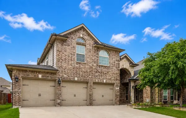 9813 Amaranth Drive, Fort Worth, TX 76177