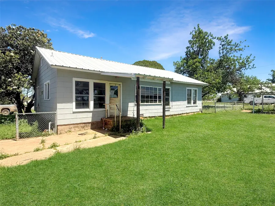1407 E Us Highway 180, Breckenridge, TX 76424 - #2