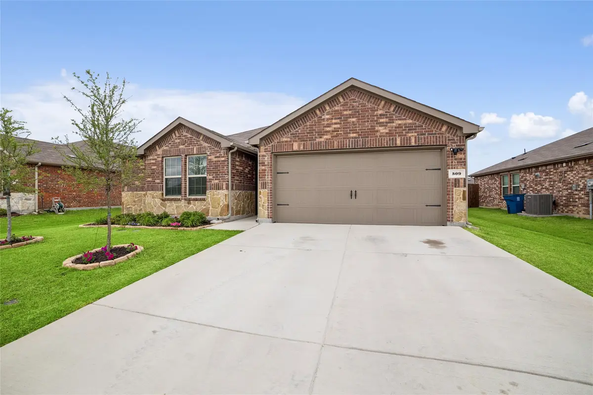 509 Iris Banks Lane, Caddo Mills, TX 75135 - #1