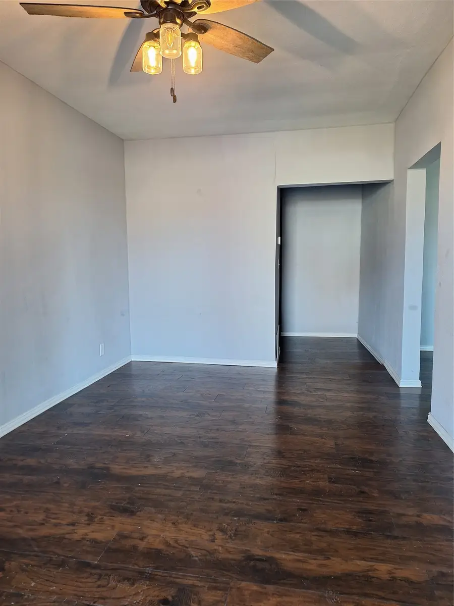 3913 Lee Street, Greenville, TX 75401 - #3
