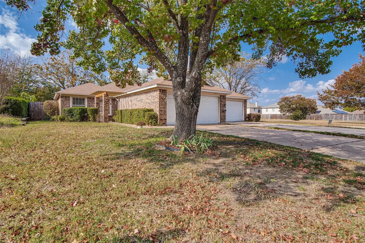 7652 Colorado Creek Court, Fort Worth, TX 76133 - #1