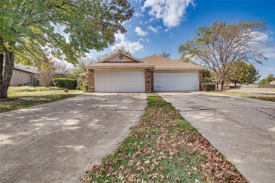 7652 Colorado Creek Court, Fort Worth, TX 76133 - #2