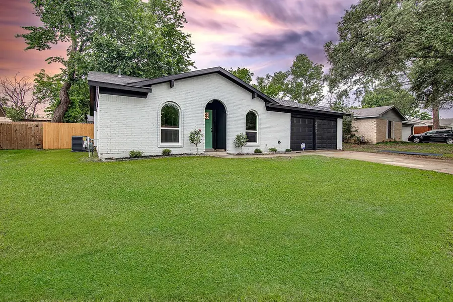 7424 Van Natta Lane, Fort Worth, TX 76112 - #2