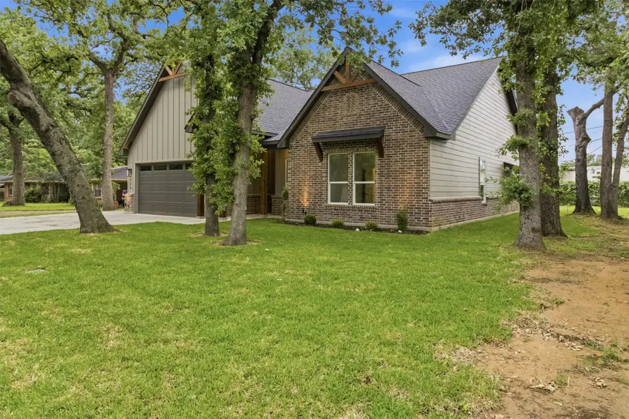 713 Club Oak Drive, River Oaks, TX 76114 - #2