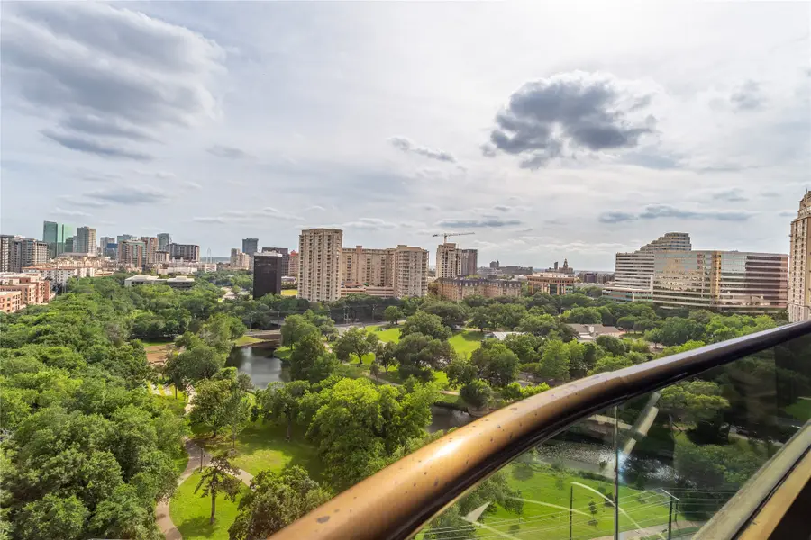 3510 Turtle Creek Boulevard #11F, Dallas, TX 75219 - #2