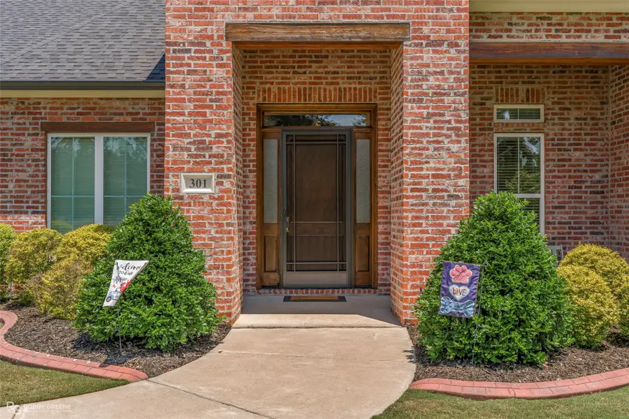 301 Ayres Circle, Benton, LA 71006 - #2