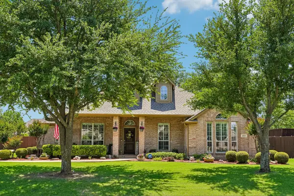 203 Shadow Lane, Shady Shores, TX 76208