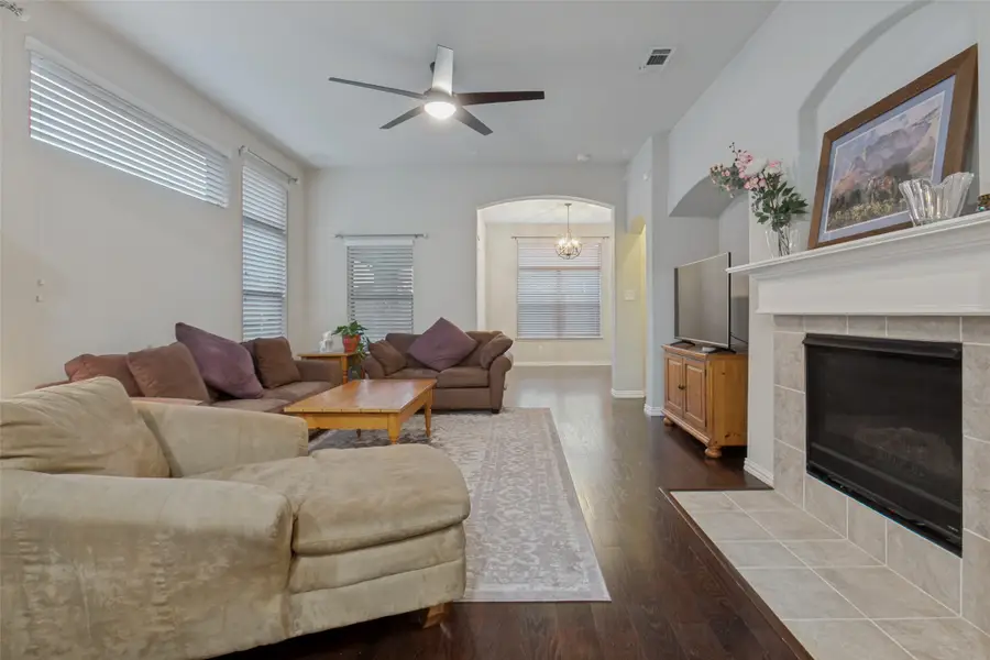 711 Cedarview Drive, Garland, TX 75040 - #2