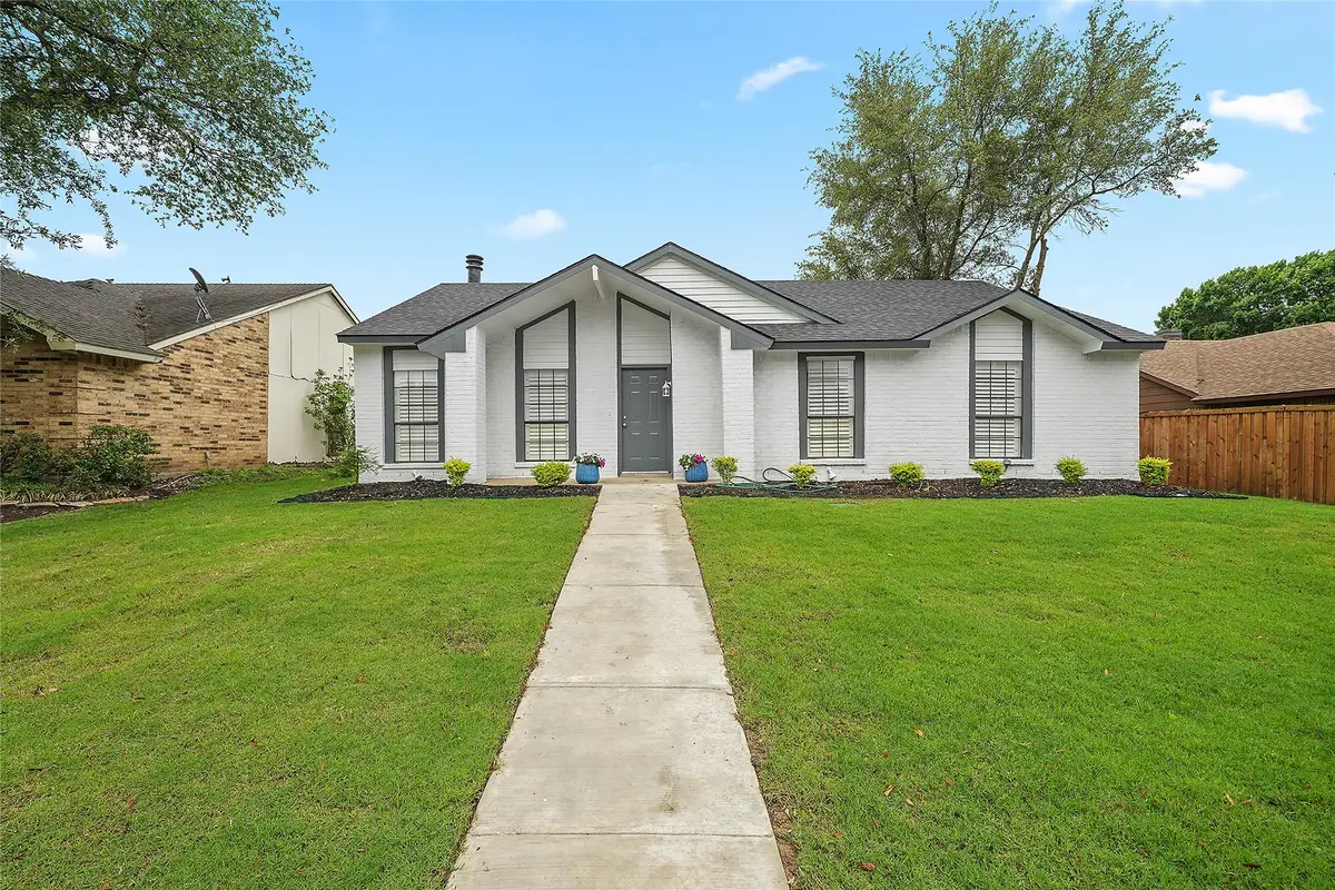 142 Kingsbridge Drive, Garland, TX 75040 - #1