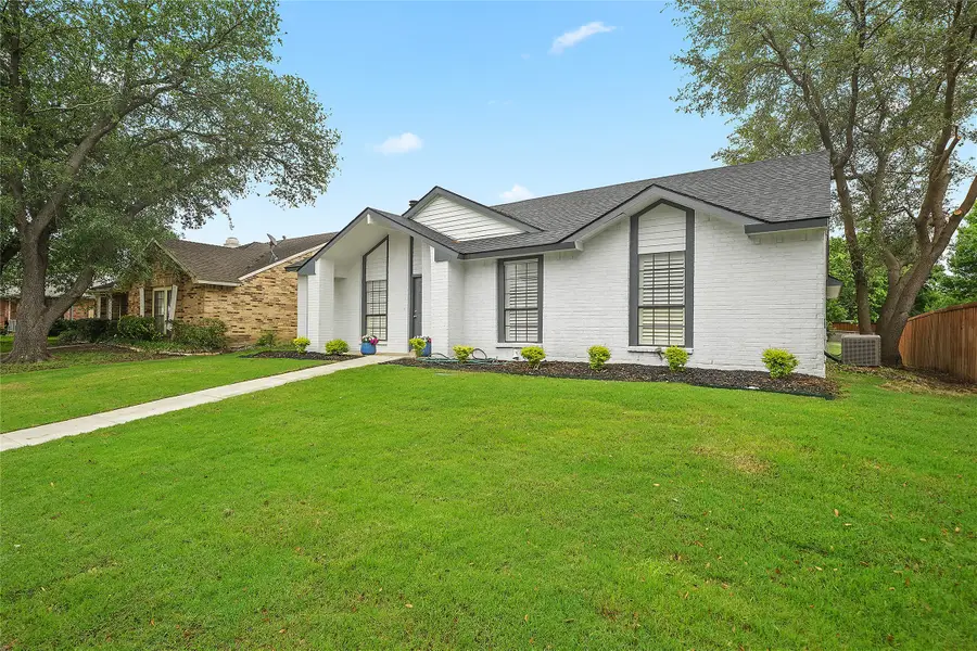 142 Kingsbridge Drive, Garland, TX 75040 - #2