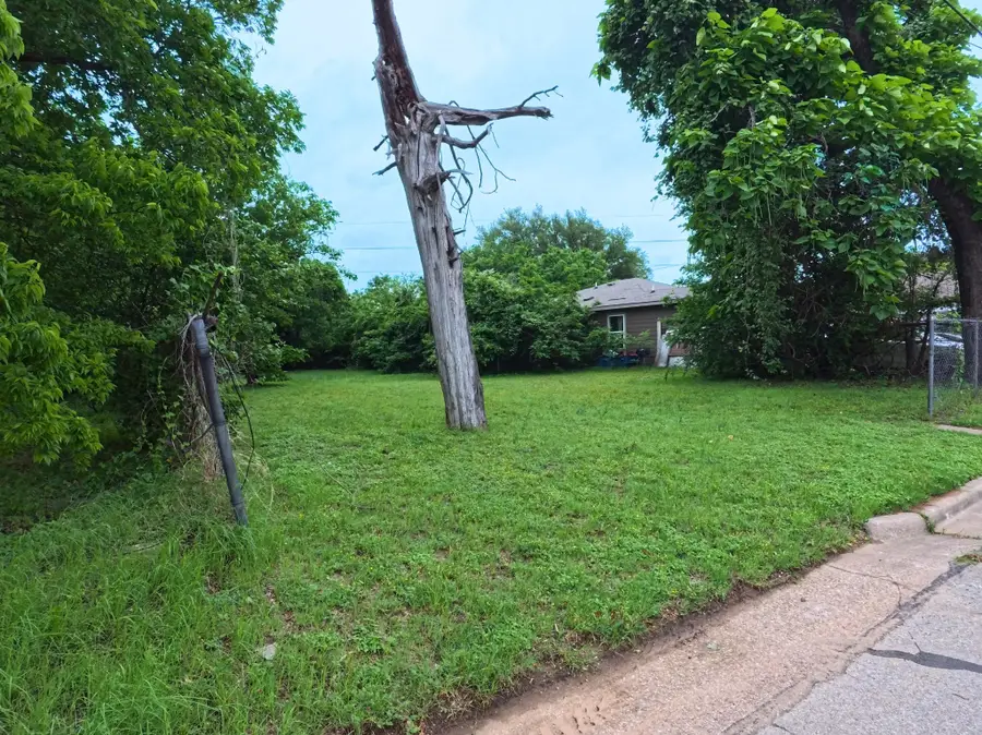417 Lottie Street, Waco, TX 76704 - #2