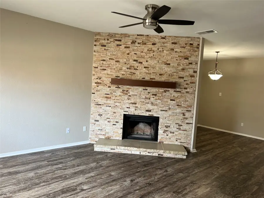 208 Samuel Boulevard #2-N, Coppell, TX 75019 - #3