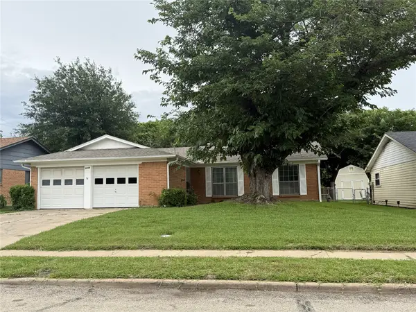 1014 Bunn Drive, Irving, TX 75061
