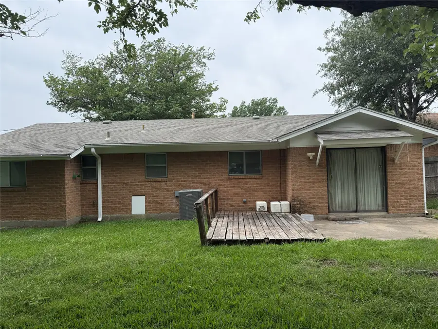 1014 Bunn Drive, Irving, TX 75061 - #2