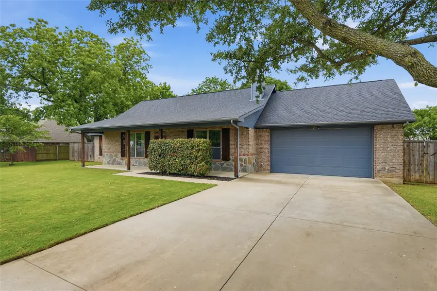 404 N Florence Street, Tioga, TX 76271 - #3