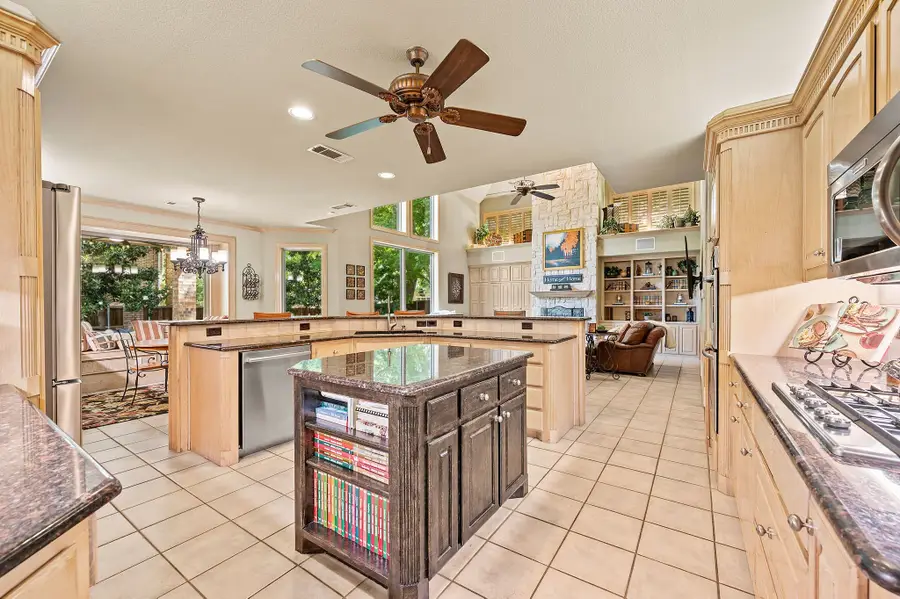 2706 Red Oak Court W, Colleyville, TX 76034 - #3