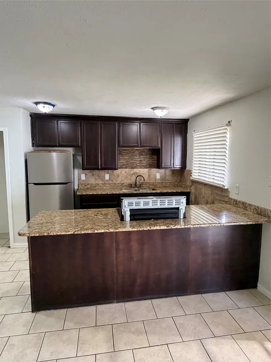 10126 China Tree Drive, Dallas, TX 75249 - #3