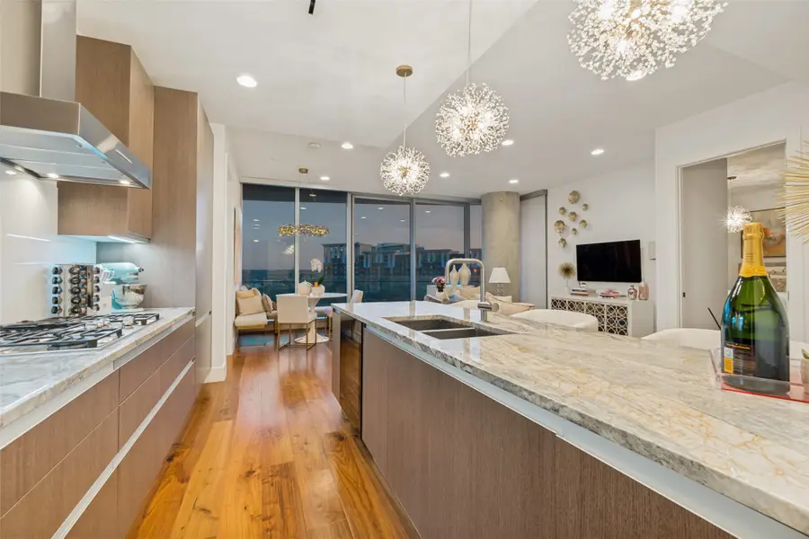 3130 N Harwood Street #702, Dallas, TX 75201 - #2