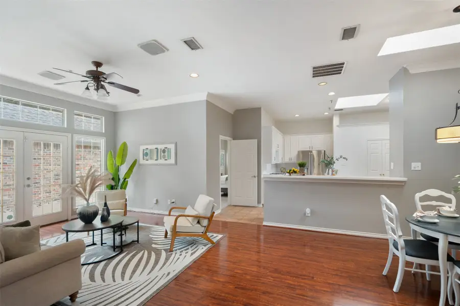 8620 Forest Glen Drive, Irving, TX 75063 - #3