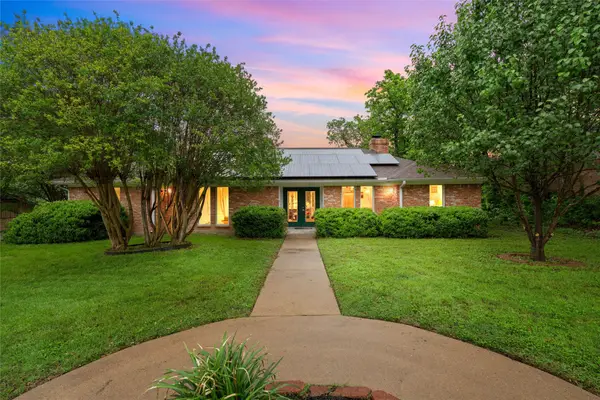 3301 Loma Vista Drive, Waco, TX 76708