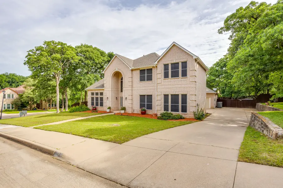 801 Timberwolf Court, Crowley, TX 76036 - #3