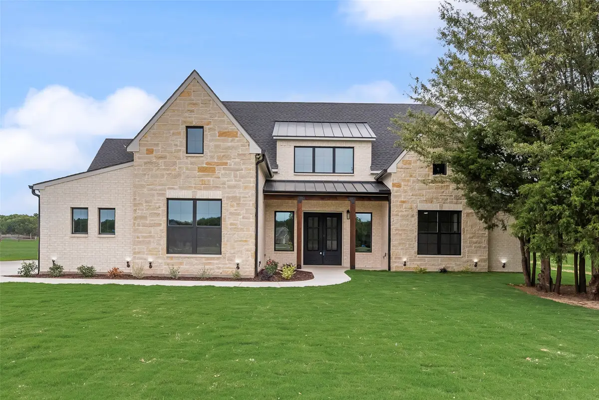 209 Waverunner Court, Corsicana, TX 75109 - #1