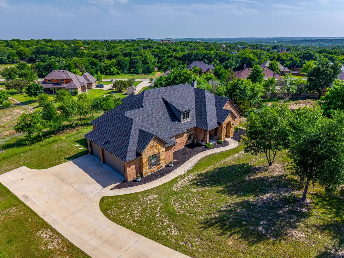 190 Ethan Drive, Hudson Oaks, TX 76087 - #1