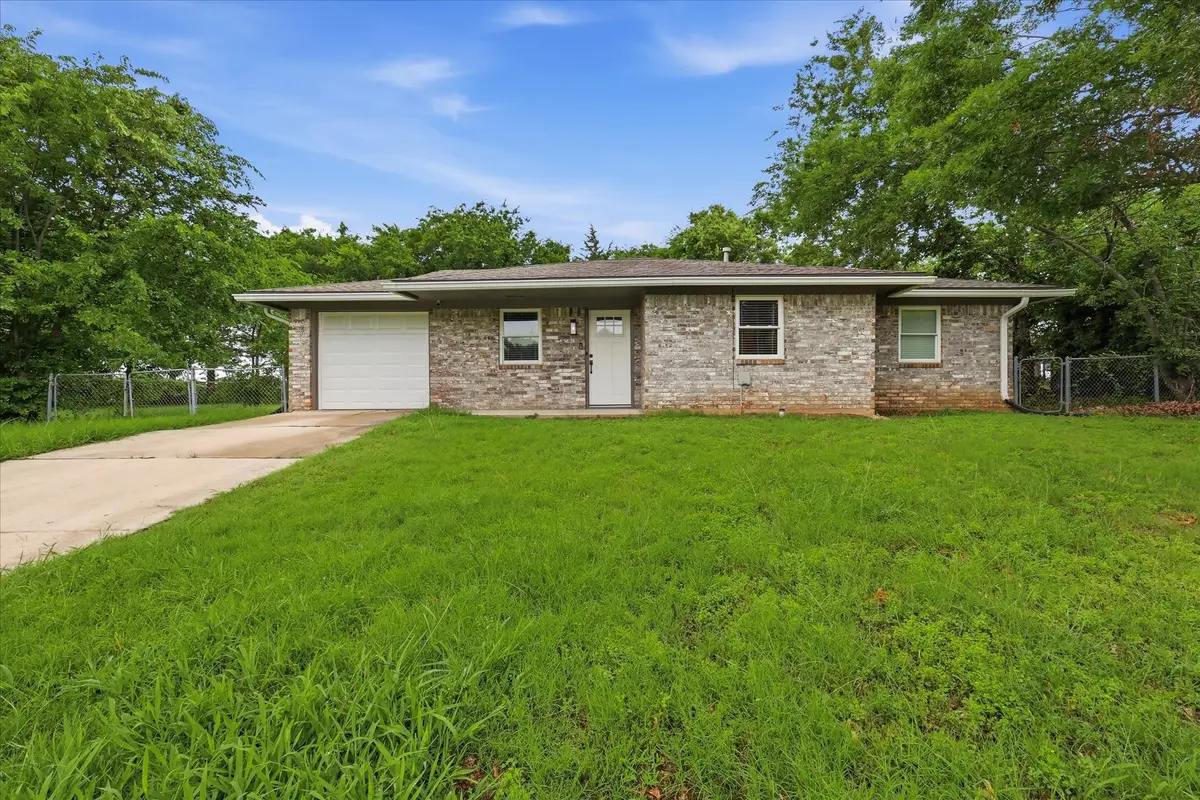 1701 Aster Street, Gainesville, TX 76240 - #1