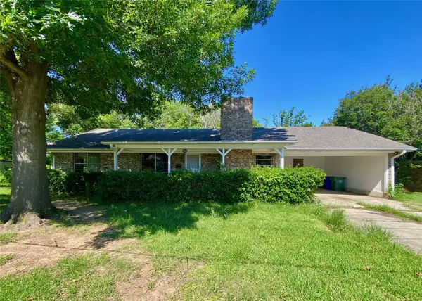 800 Carver Street, Whitesboro, TX 76273