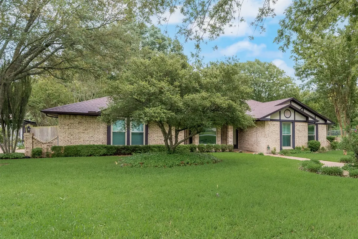 208 Lorene Drive, Red Oak, TX 75154 - #1