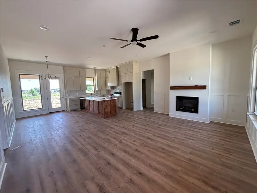 1008 Don Eve Court, Azle, TX 76020 - #3