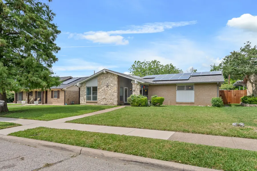 3705 Flamingo Lane, Irving, TX 75062 - #2