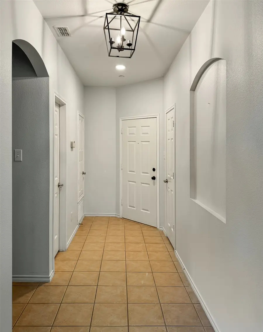 244 Turnberry Lane, Lewisville, TX 75067 - #2