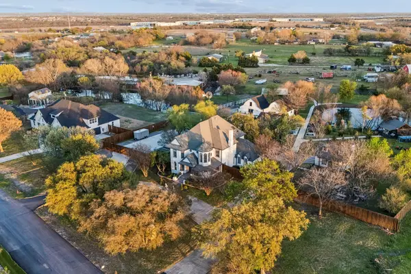 3706 Castle Drive, Rowlett, TX 75089