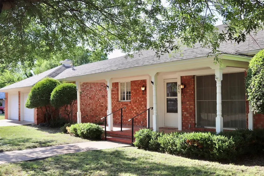 211 Spill Street, Winters, TX 79567 - #2