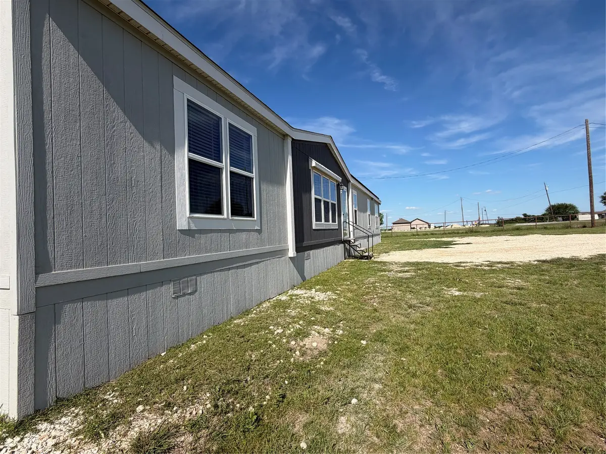516 Glendale Drive, Godley, TX 76044 - #1