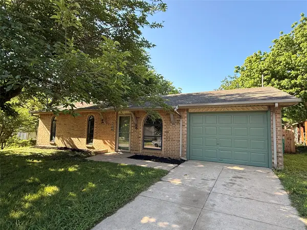 108 Cooper Street, Cedar Hill, TX 75104