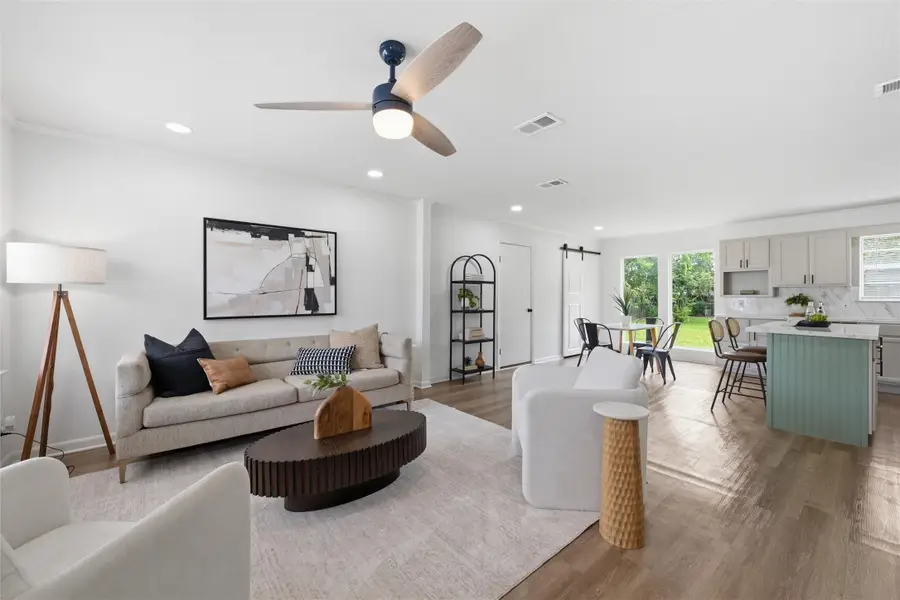 305 Avenue I, Lacy Lakeview, TX 76705 - #2