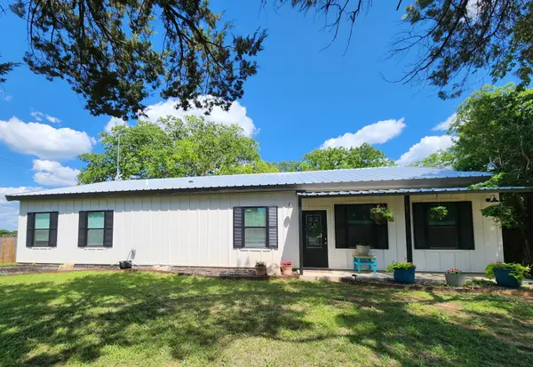 2055 Highway 589, Sidney, TX 76474