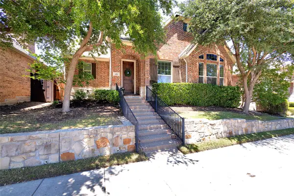 428 King Galloway Drive, Lewisville, TX 75056