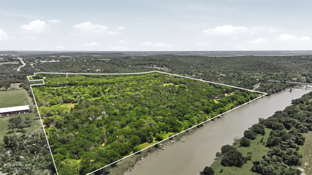 140 E Bankhead Highway, Mineral Wells, TX 76067 - #1