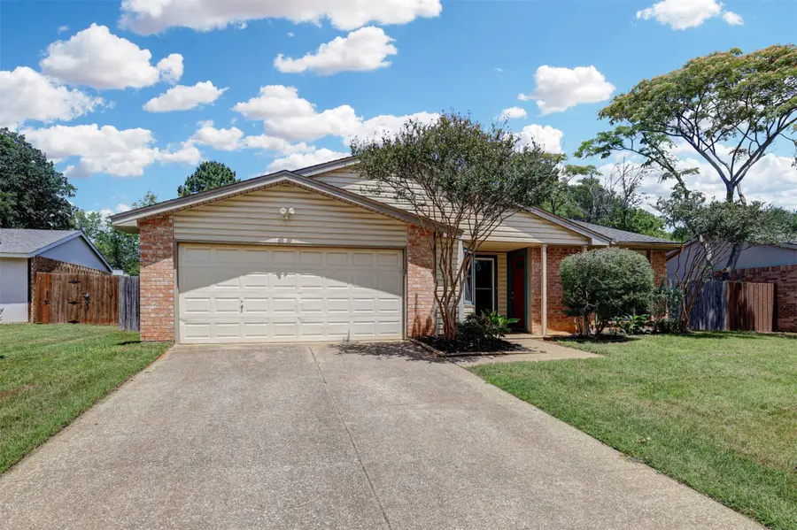 500 Moss Hill Lane, Euless, TX 76039 - #3