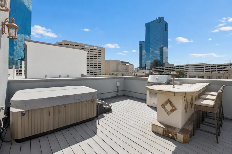 408 E 6th Street, Fort Worth, TX 76102 - #3