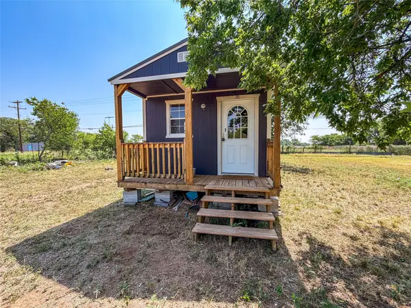 1104 N Avenue D, Haskell, TX 79521