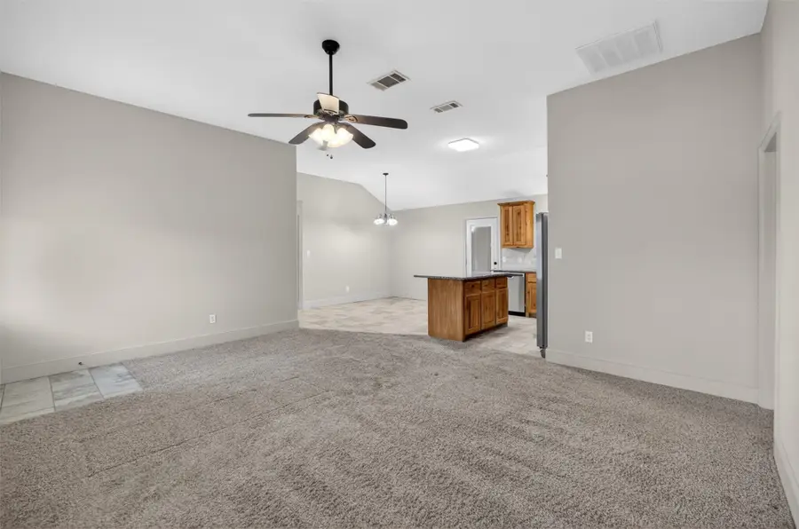 505 E 5th Street, Springtown, TX 76082 - #3
